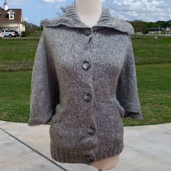 3for$20 button front cardigan - Picture 1 of 5